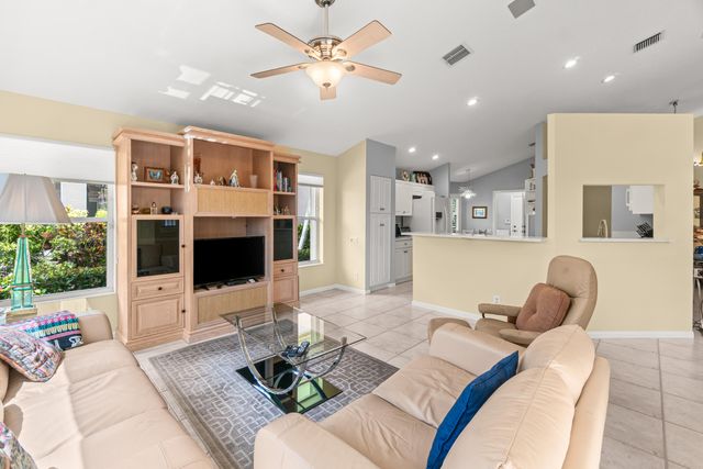 6952 Grenelefe Road, Boynton Beach, FL 33437