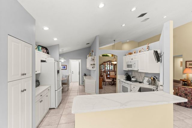 6952 Grenelefe Road, Boynton Beach, FL 33437