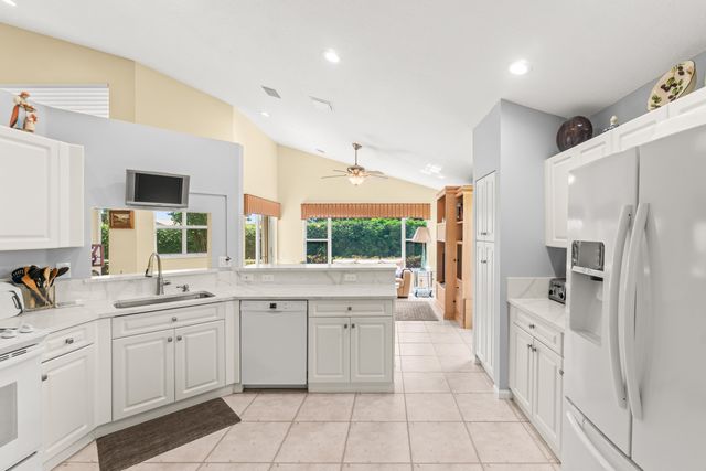 6952 Grenelefe Road, Boynton Beach, FL 33437