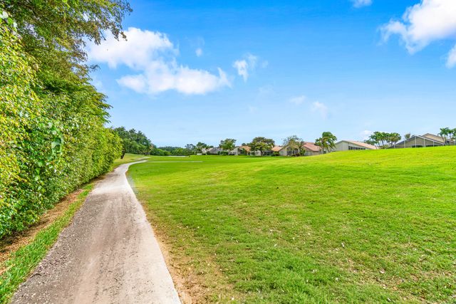 6952 Grenelefe Road, Boynton Beach, FL 33437