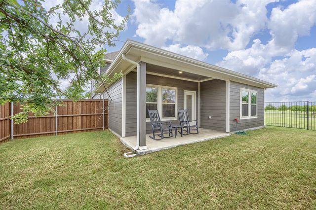 11341 Headwater Court, Providence Village, TX 76227