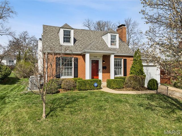 1009 Joanna Avenue, Glendale, MO 63122