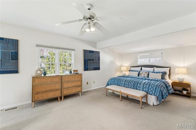 1009 Joanna Avenue, Glendale, MO 63122