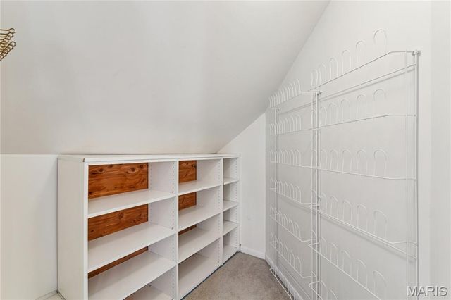 1009 Joanna Avenue, Glendale, MO 63122