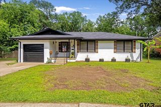 2216 Pleasant Dr, Tyler, TX 75701