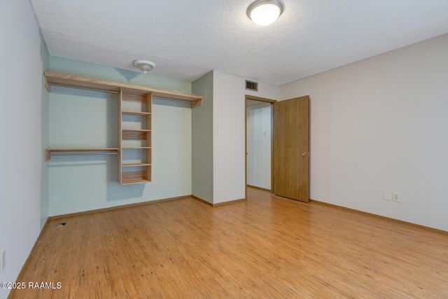 300 Lozes Avenue 901, Lafayette, LA 70508