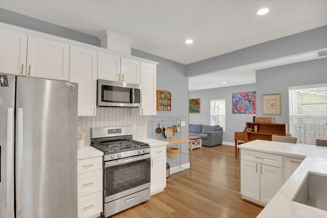 3210 San Jose Way, Sacramento, CA 95817