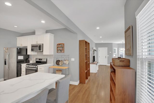 3210 San Jose Way, Sacramento, CA 95817