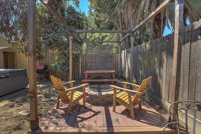 3210 San Jose Way, Sacramento, CA 95817