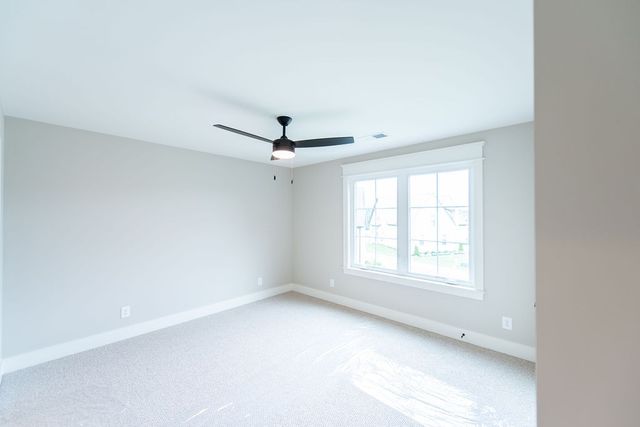 2930 Carisbrooke Dr, Mount Juliet, TN 37122