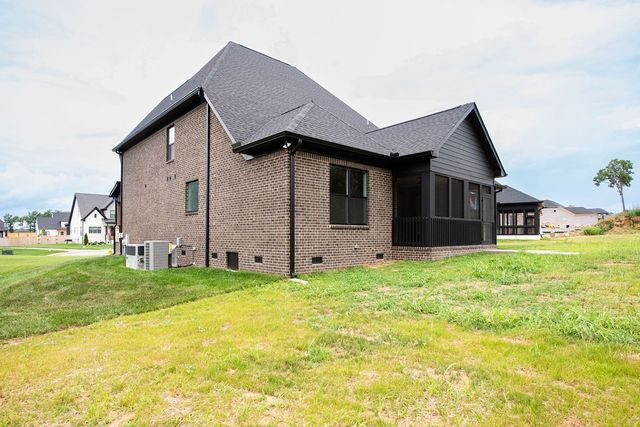 2930 Carisbrooke Dr, Mount Juliet, TN 37122