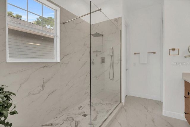 11 N FOREST AVENUE 3, Orlando, FL 32803
