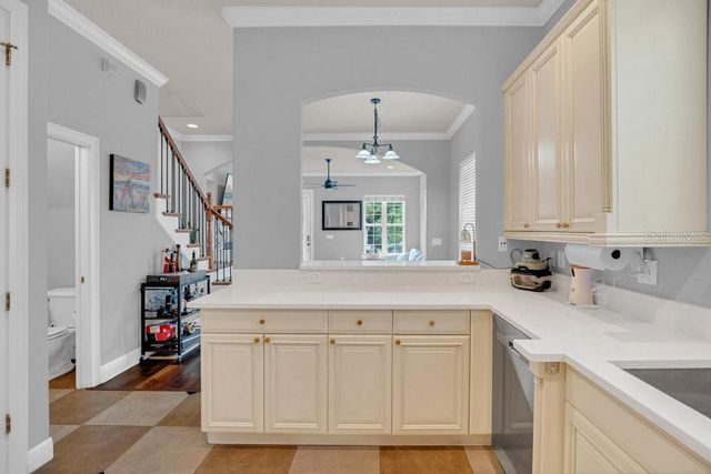 11 N FOREST AVENUE 3, Orlando, FL 32803