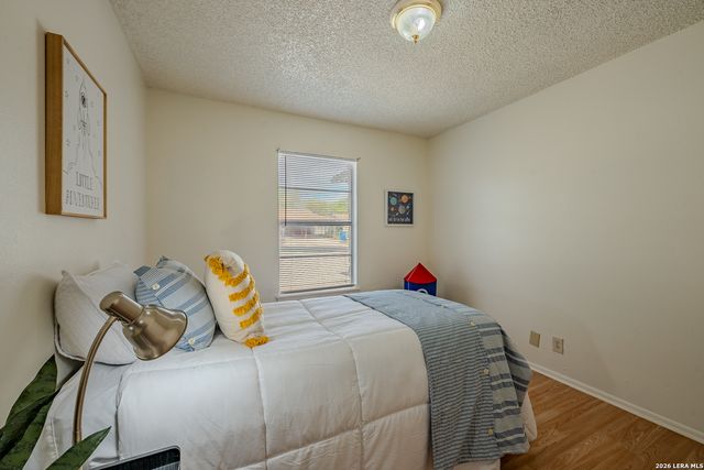 2130 Jim Bowie, San Antonio, TX 78238