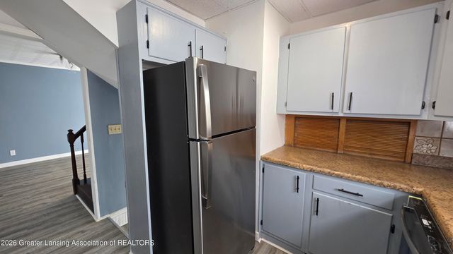 2311 S Pennsylvania Avenue, Lansing, MI 48910