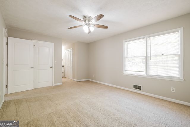 905 N Lassetter Circle, Villa Rica, GA 30180