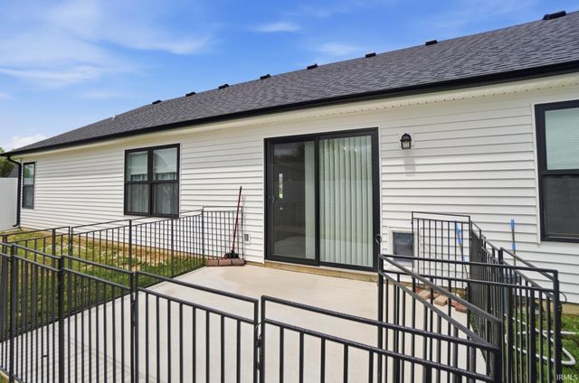2313 Chandler Way, Auburn, IN 46706
