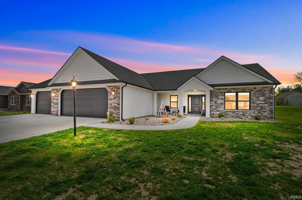 2313 Chandler Way, Auburn, IN 46706