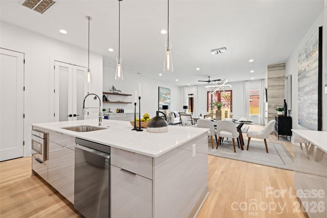 4705 Walden Court, Charlotte, NC 28210