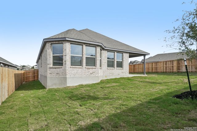 1206 Nikos Hollow, San Antonio, TX 78245