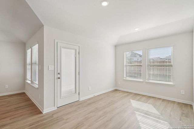 1206 Nikos Hollow, San Antonio, TX 78245