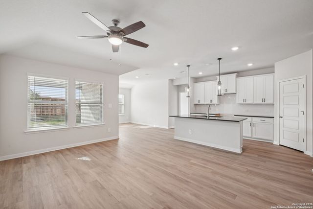 1206 Nikos Hollow, San Antonio, TX 78245