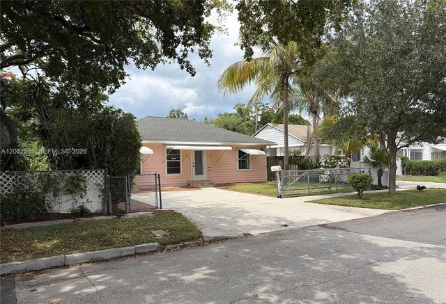 723 Valley Forge Road, West Palm Beach, FL 33405