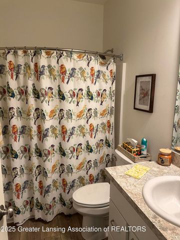 3889 Quarterhorse Road, East Lansing, MI 48823