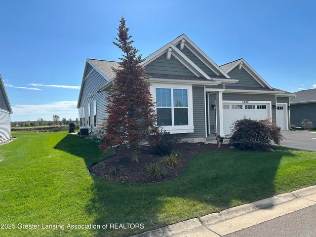 3889 Quarterhorse Road, East Lansing, MI 48823