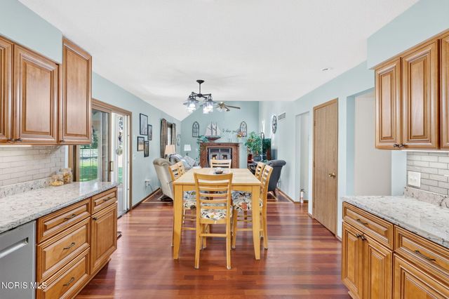 8260 Arquette Road, Oregon, OH 43616