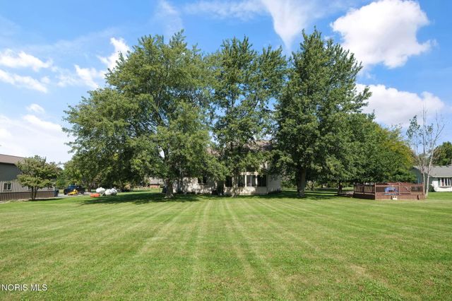 8260 Arquette Road, Oregon, OH 43616