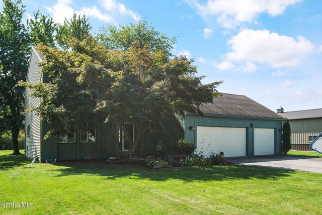 8260 Arquette Road, Oregon, OH 43616