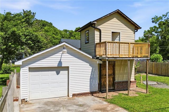 505 E 3rd Street NE, Rome, GA 30161