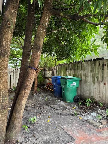 20819 NW 41st Ave Rd, Miami Gardens, FL 33055