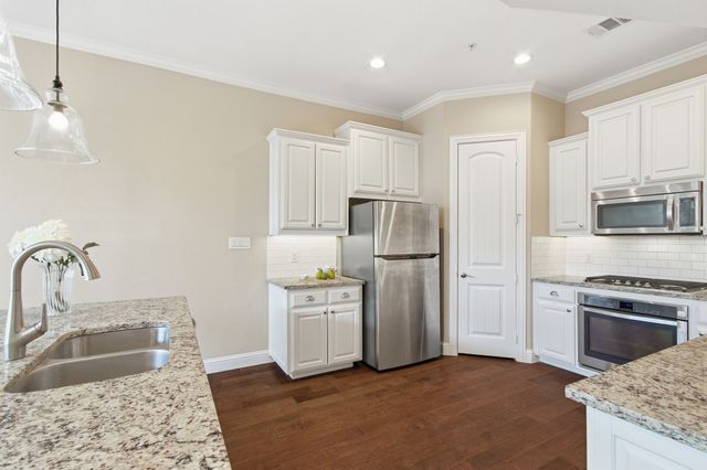 106 Preserve Place, Lewisville, TX 75067