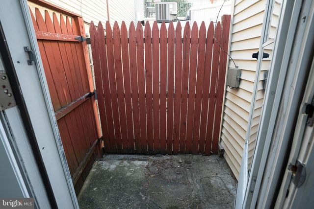 2606 E MADISON ST, Philadelphia, PA 19134
