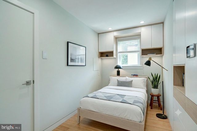 2606 E MADISON ST, Philadelphia, PA 19134