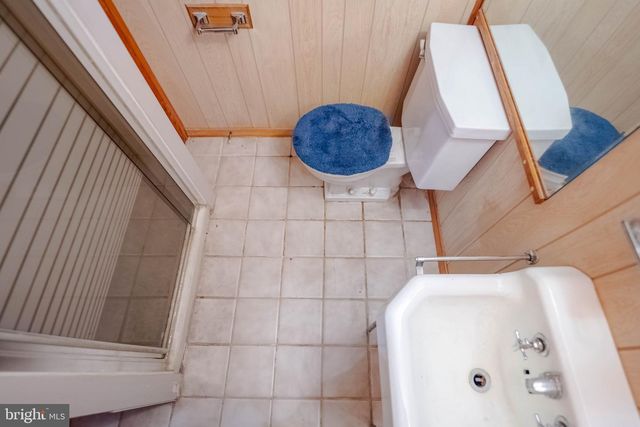 5240 KING AVE, Rosedale, MD 21237