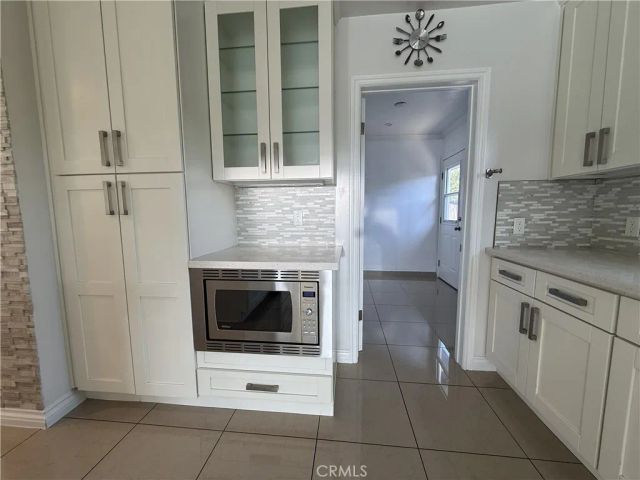 7017 Mary Ellen Ave, North Hollywood, CA 91605