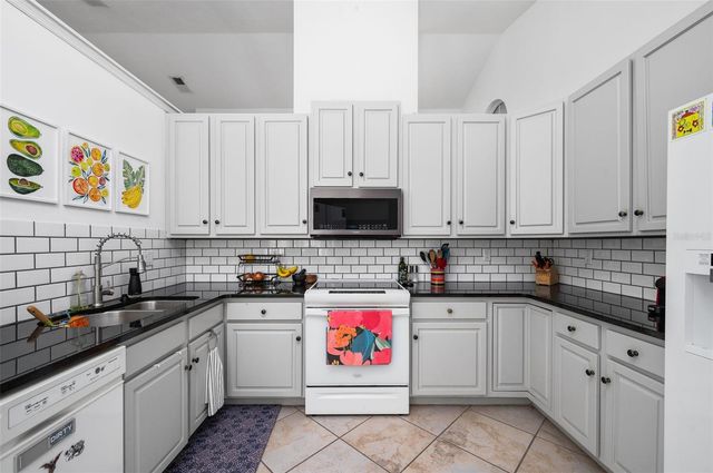 5154 SW 88TH TERRACE, Gainesville, FL 32608