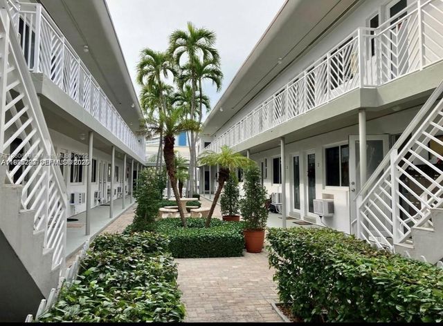 7440 Byron Ave 12B, Miami Beach, FL 33141