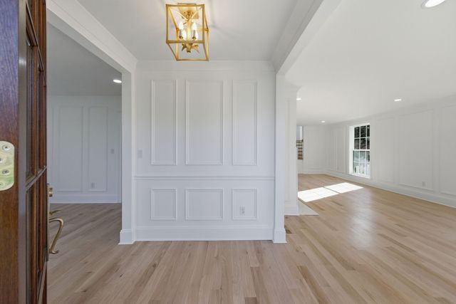 4401 Iroquois Ave, Nashville, TN 37205