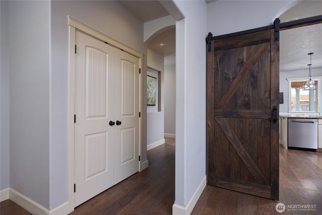 1390 S 3rd Avenue, Walla Walla, WA 99362