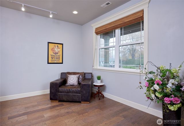 1390 S 3rd Avenue, Walla Walla, WA 99362