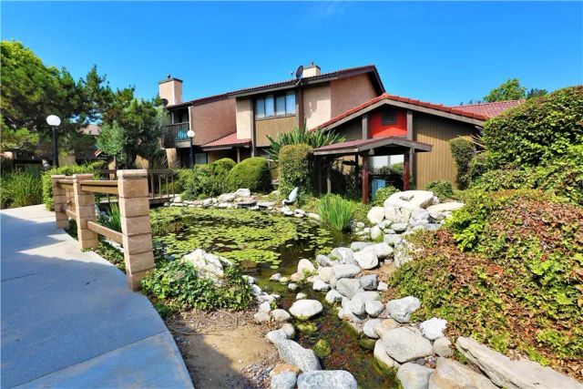 171 S Hollenbeck Avenue, Covina, CA 91723