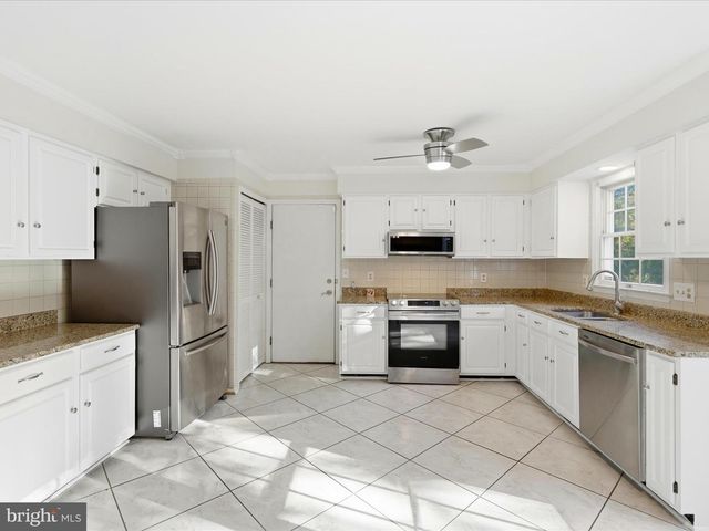 1403 PEARTREE LN, Bowie, MD 20721