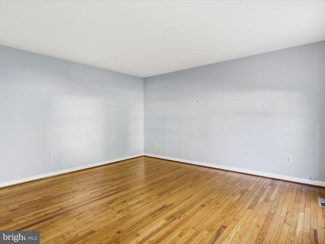 1403 PEARTREE LN, Bowie, MD 20721