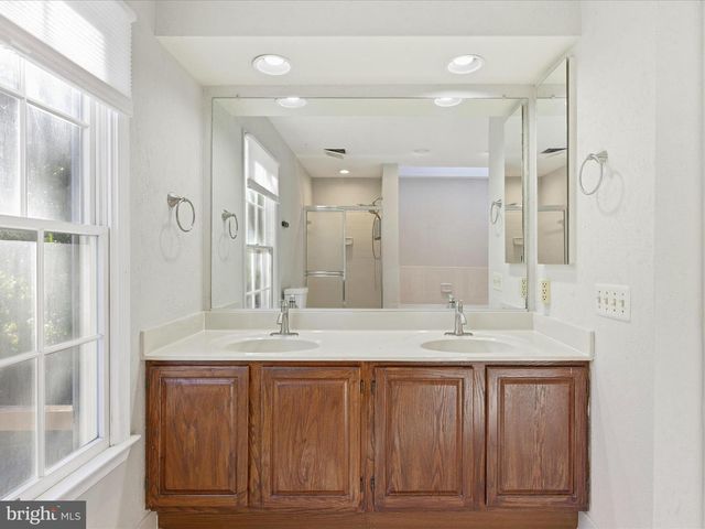 1403 PEARTREE LN, Bowie, MD 20721