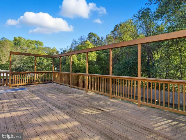 1403 PEARTREE LN, Bowie, MD 20721