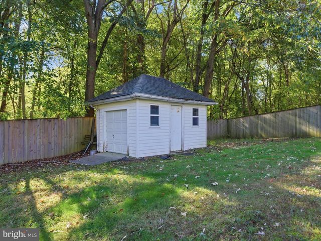 1403 PEARTREE LN, Bowie, MD 20721